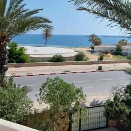 Duplex Pied Dans L'Eau Avec Magnifique Vue Sur Mer Monastir Ngoại thất bức ảnh